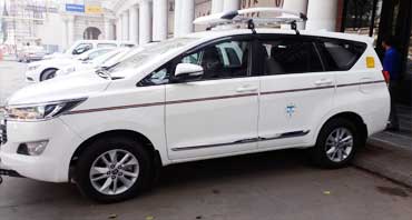innova crysta car hire for leh ladakh tour