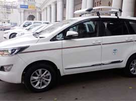 8 seater innova crysta car hire delhi