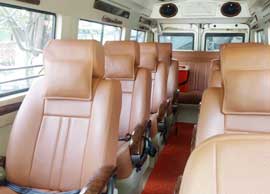 11+1 seater deluxe 1x1 tempo traveller