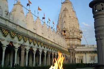 jhunjhunu rajasthan tour by luxury tempo traveller